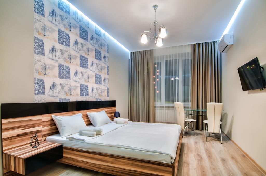Apartments Alfa Tsekhova 1 Lviv Exterior photo