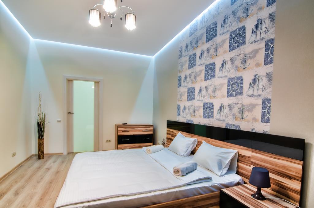 Apartments Alfa Tsekhova 1 Lviv Exterior photo